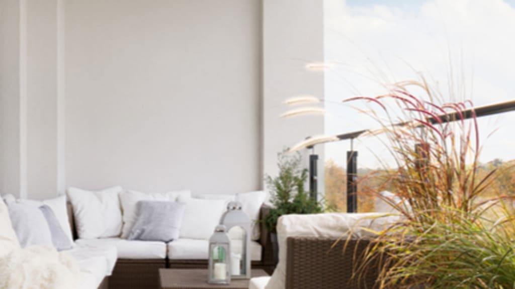 apartment-complex-baclony-with-modern-outside-furniture