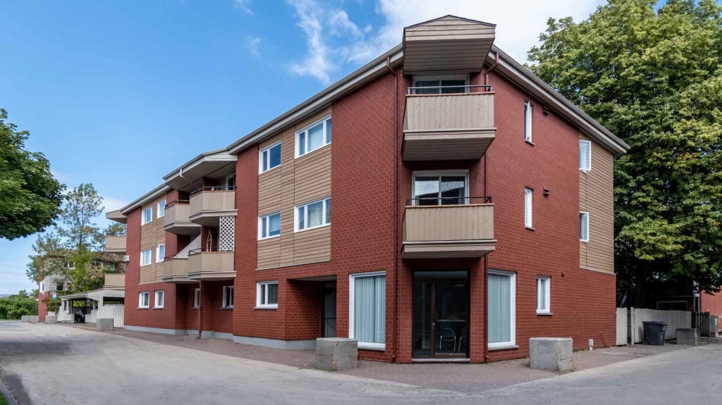 balcony remodel on a brick building of coop habitations