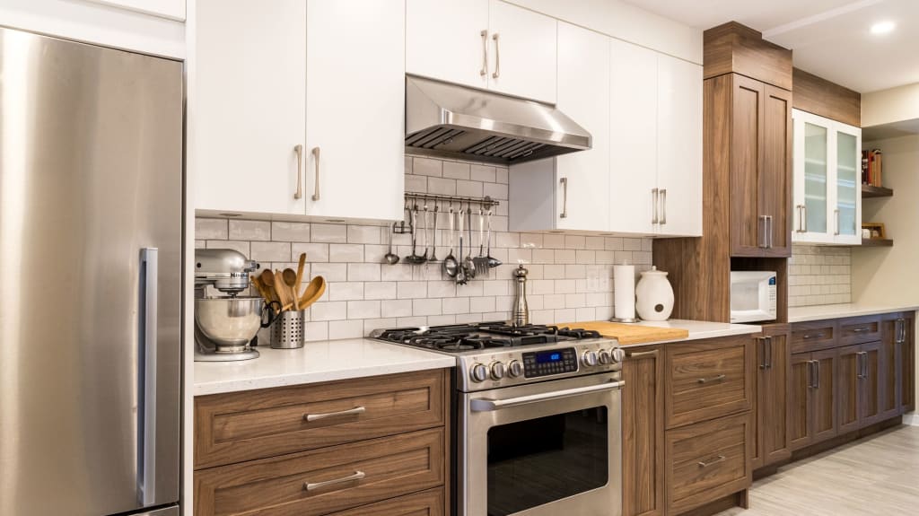 kitchen renovation (two tones)