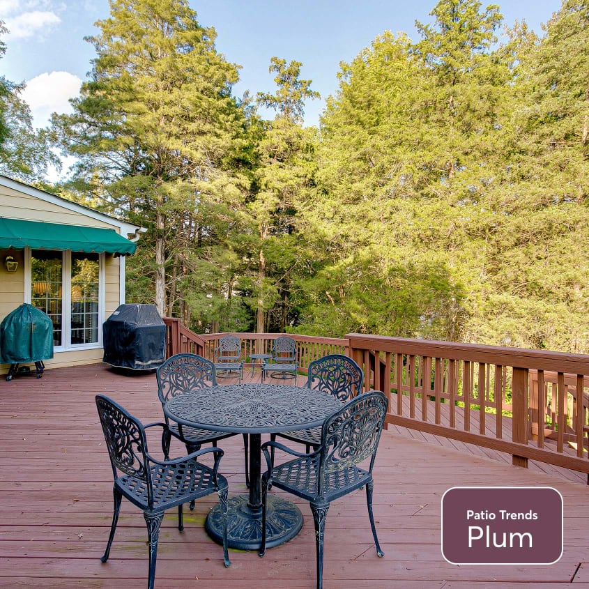 Plum-coloured terrace