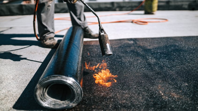 toiture en elastomère blanc