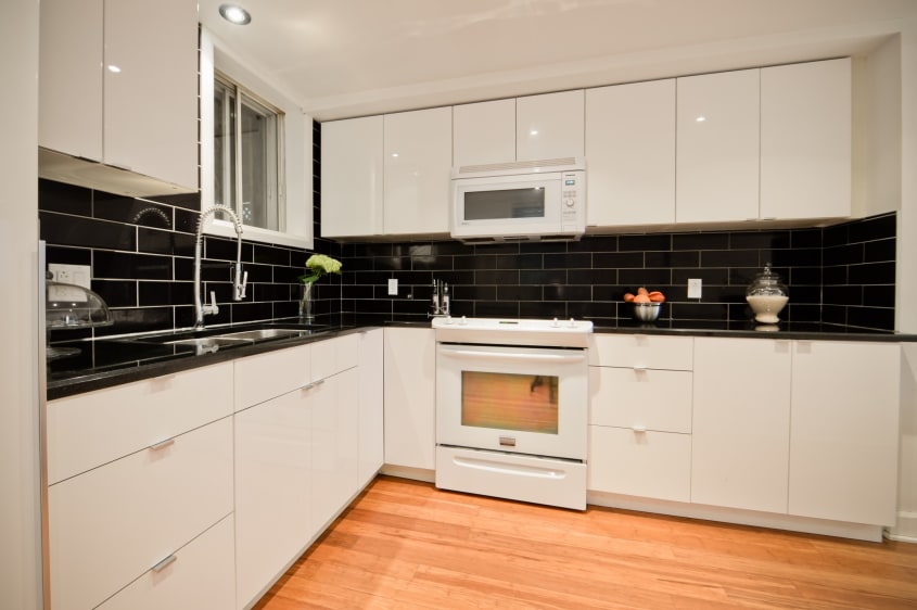 cuisine bachelor sous-sol