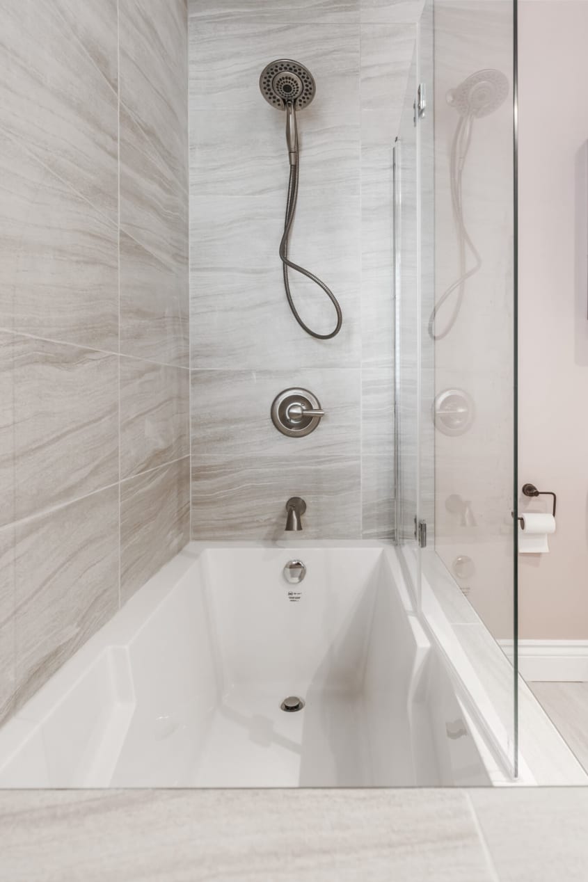 douche de salle de bain classique